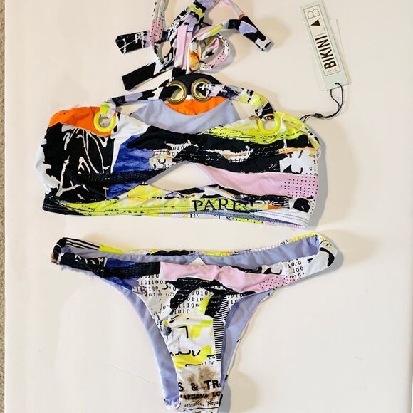 The Bikini Lab News Flash Art Black/White Cheeky Bikini Swim Bottom Size Medium - Picture 11 of 13